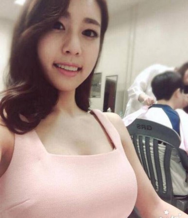 泡泡影视 水卜樱