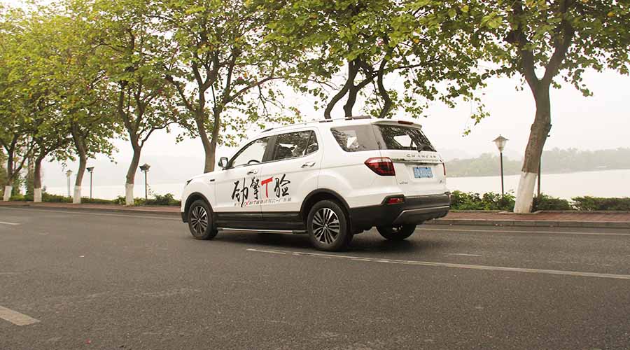 米娜学姐 学妹装 需注意内搭选择以防透色