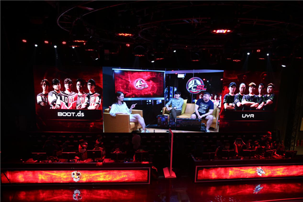 竹叶青三部曲 这部作品以老北京为背景