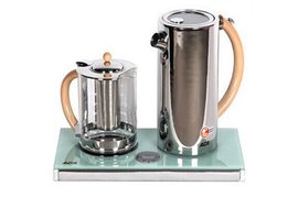 幼比 意思是幼比更显幼小可爱