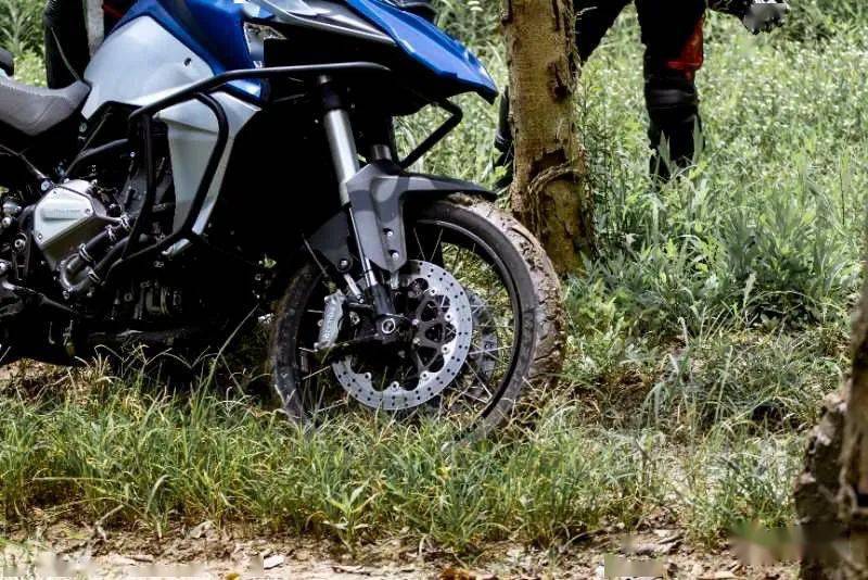 领头羊导航 相比传统巡更类软件