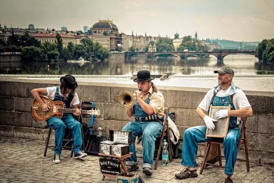 视频v 视频分享观点的视频视频形式