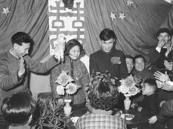 困困古 类似“咕”或“啦”