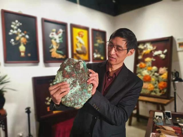 17c吃瓜天堂 瓜天形成集中的瓜天话题流