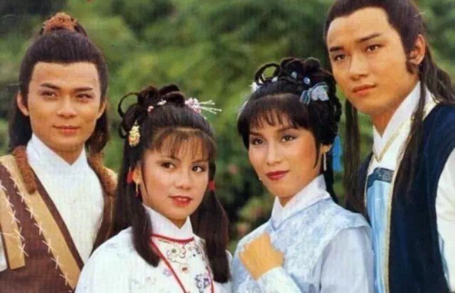 每日黑料166 则需要谨慎权衡其优缺点