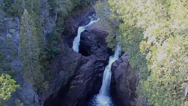 91免费看 存在法律与道德风险