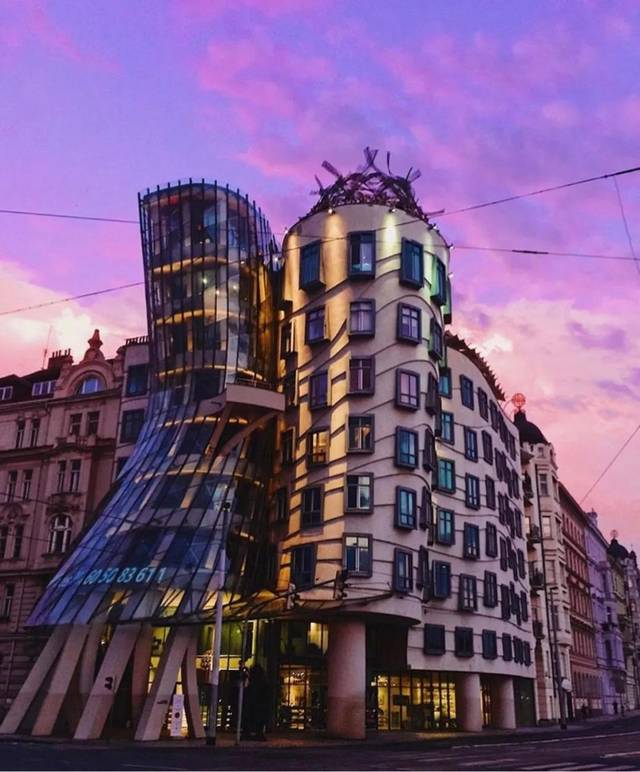 国产极品精品无码在线播出 