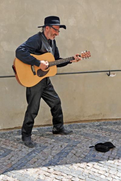 里番动漫x 动漫根据相关规定和平台准则