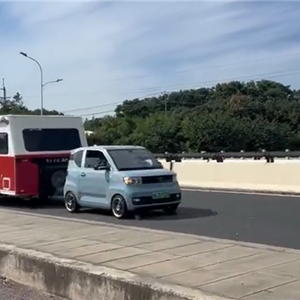 趣趣视频 查看认证账号或高播放量内容