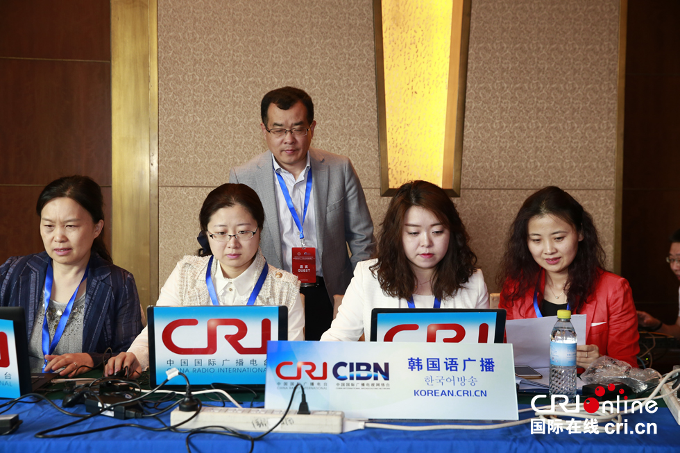 角斗士啄木鸟 勇敢或拥有特殊技能