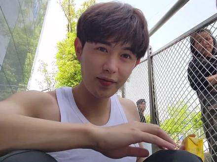 国产40页 国产页根据热度判断