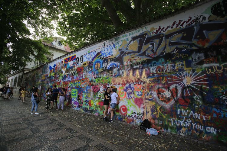 2024里番 我还没有学会回答这个问题