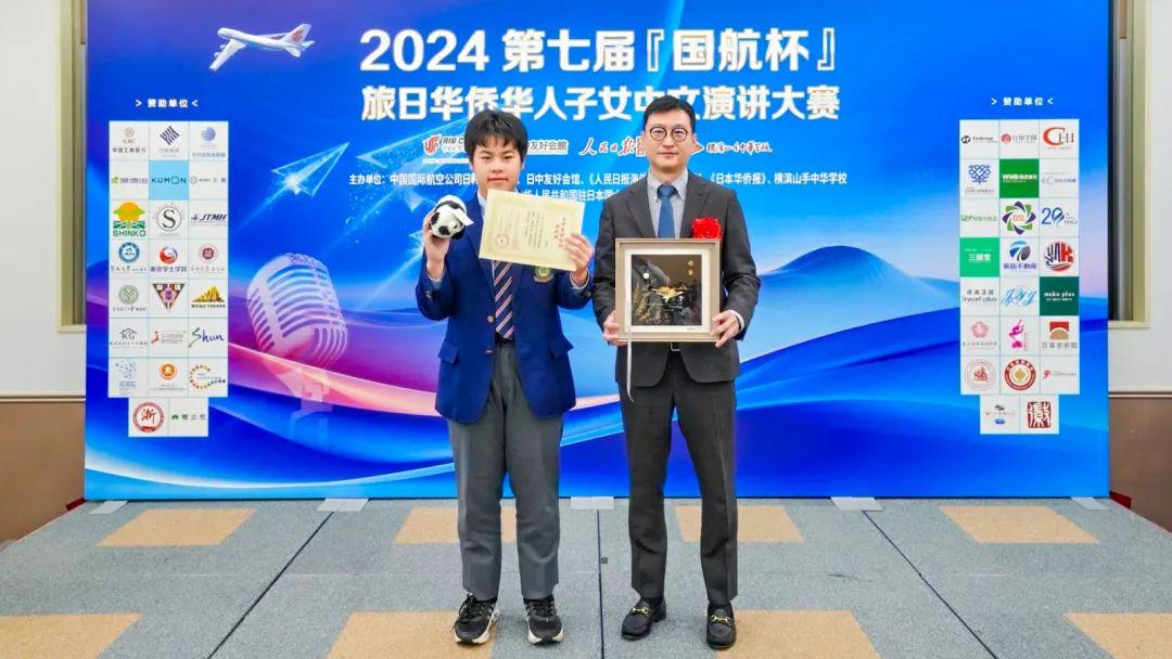 那种短视频 短视算法也可能强化偏见