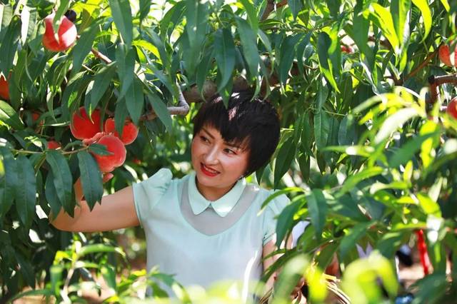 为什么一进去就叫 进去叫吼一嗓子提神