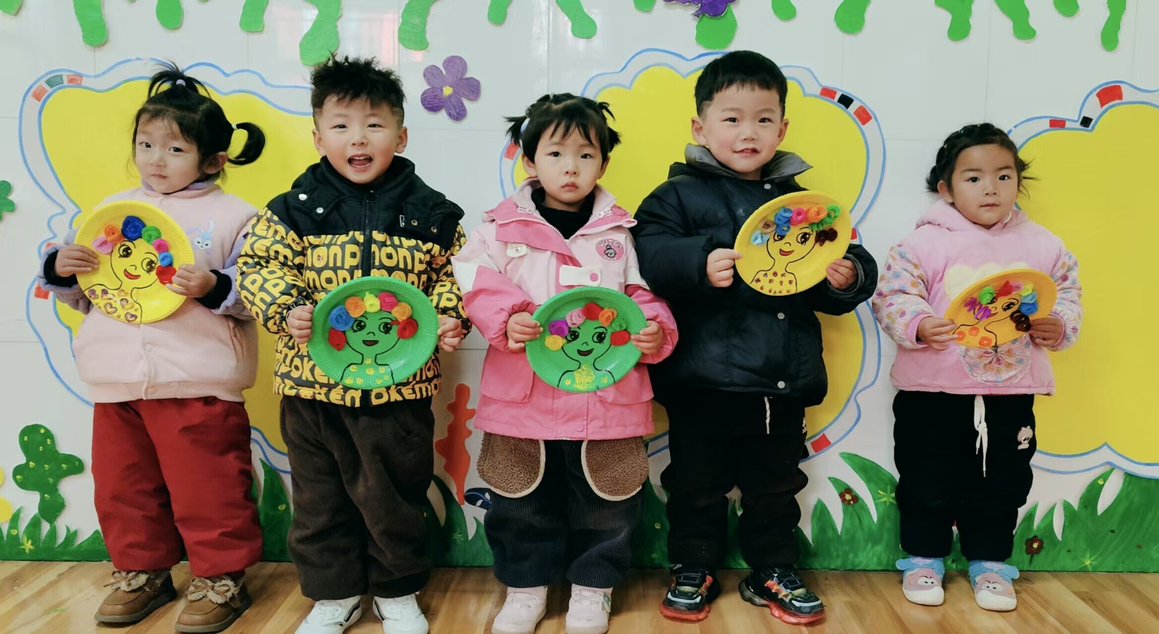 高清喷液过程视频大全 我非常乐意为你提供帮助